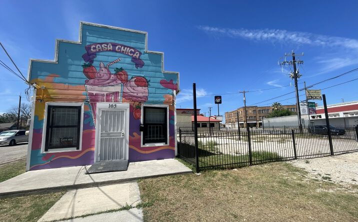 Pictures of Retail, Office, Restaurant property located at 105 Warren Street, San Antonio, TX 78212 for lease - image #1
