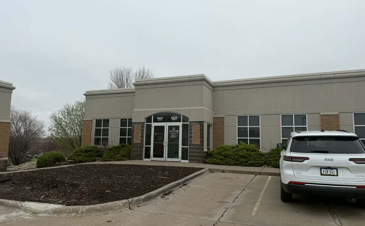 Pictures of Office property located at 4626 Progress Dr, Davenport, IA 52807 for lease - image #1