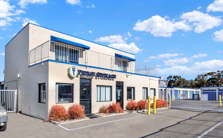Pictures of Office property located at 4595 Mission Bay Dr., San Diego, CA 92109 for lease - image #1