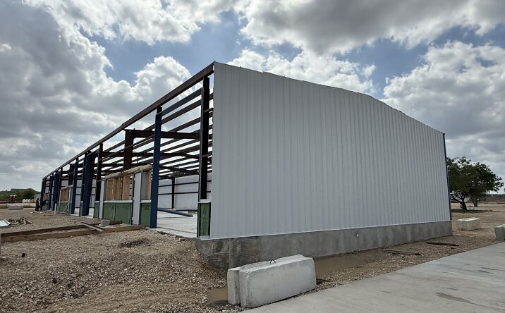 Pictures of Industrial property located at 515 Sunstorm Circle, New Braunfels, TX 78130 for lease - image #1