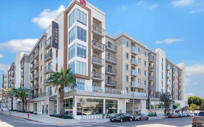 Pictures of Retail, Restaurant property located at 330 N Westlake Ave, Los Angeles, CA 90026 for lease - image #1