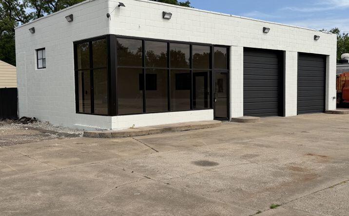 Pictures of Office, Industrial property located at 4850 N Arkansas Ave, Wichita, KS 67204 for lease - image #1