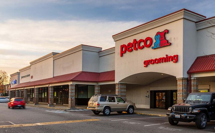 Pictures of Retail property located at 4110 NE 4th St, Renton, WA 98059 for lease - image #1