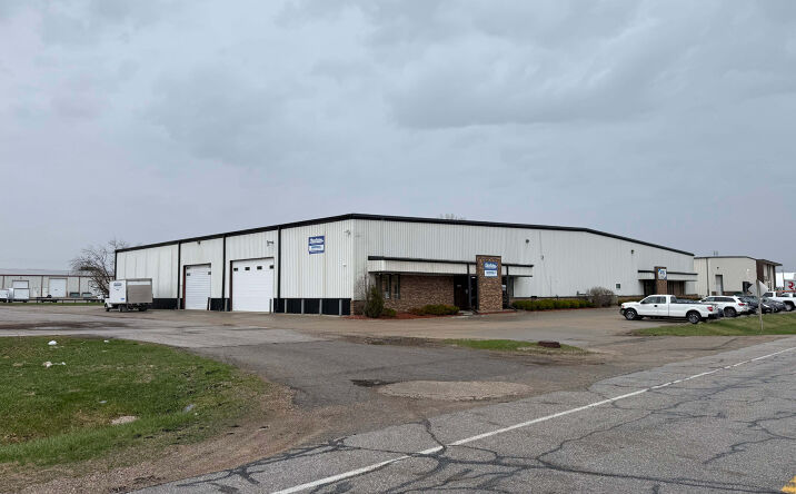 Pictures of Industrial property located at 5727 NE 16th St, Des Moines, IA 50313 for lease - image #1