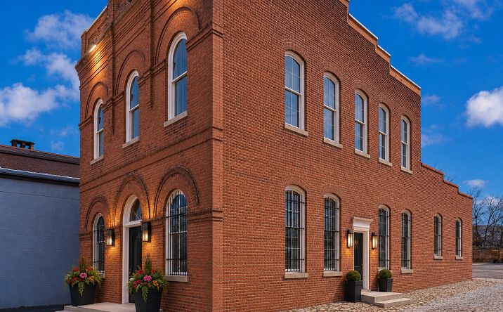 Pictures of Retail, Office property located at 124 W Bank St, Petersburg, VA 23803 for lease - image #1