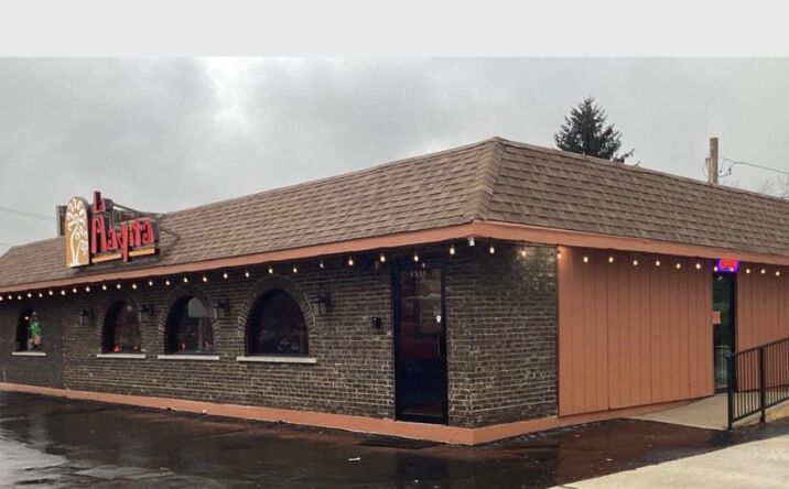 Pictures of Restaurant property located at 6336 W 111th St, Chicago Ridge, IL 60415 for lease - image #1