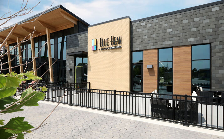 Pictures of Retail, Office property located at 6205 Merle Hay Rd, Johnston, IA 50131 for lease - image #1
