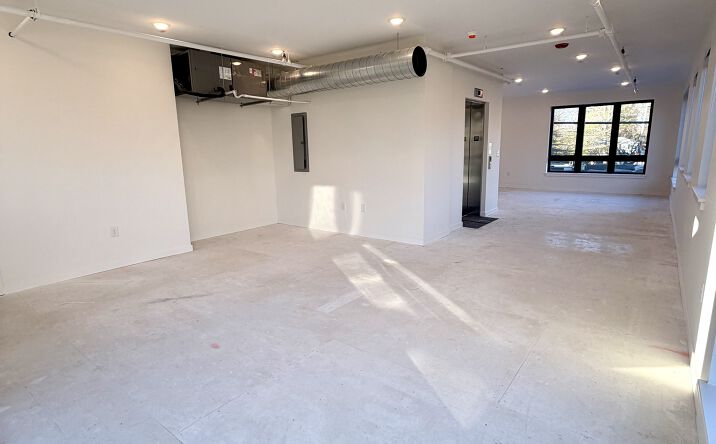 Pictures of Retail, Office property located at 80 Broadway, Arlington, MA 02474 for lease - image #1