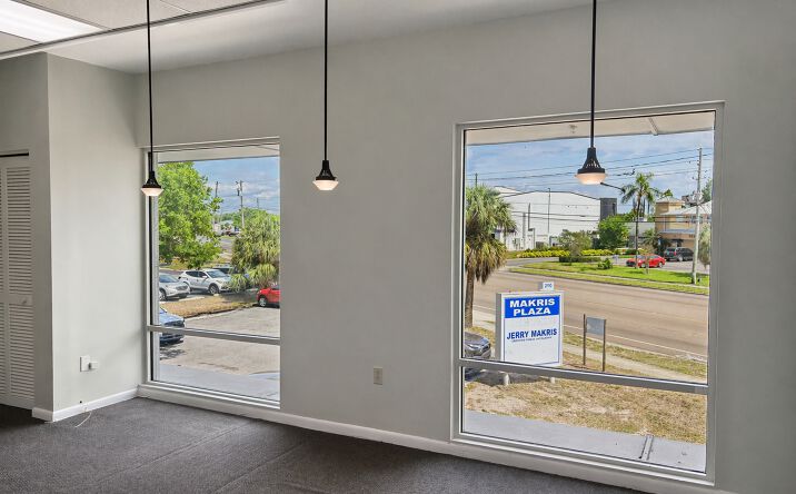 Pictures of Retail, Office property located at 2110 Drew St, Clearwater, FL 33765 for lease - image #1