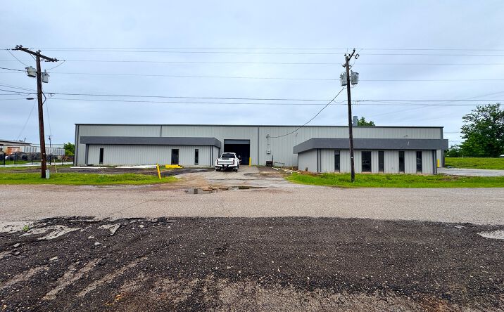 Pictures of Industrial property located at 6031 FM 2767, Tyler, TX 75708 for lease - image #1