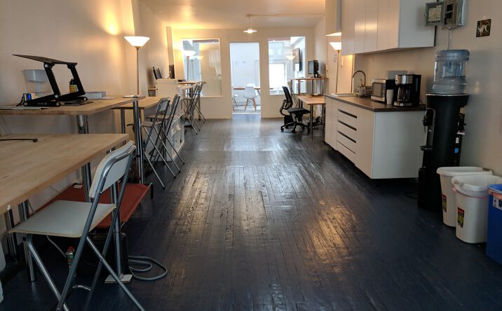 Pictures of Retail, Office, Special Purpose property located at 47 W 28th St, New York, NY 10001 for lease - image #1