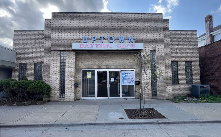 Pictures of Retail, Office, Industrial property located at 1409 15th St, Moline, IL 61265 for lease - image #1