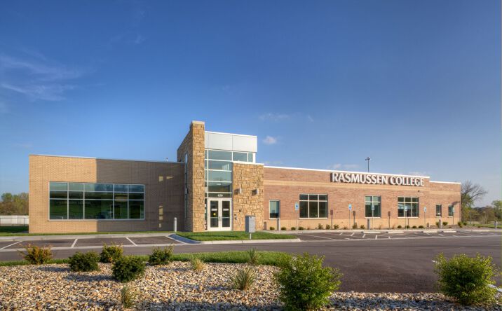 Pictures of Special Purpose property located at 620 SW Governors View, Topeka, KS 66606 for lease - image #1