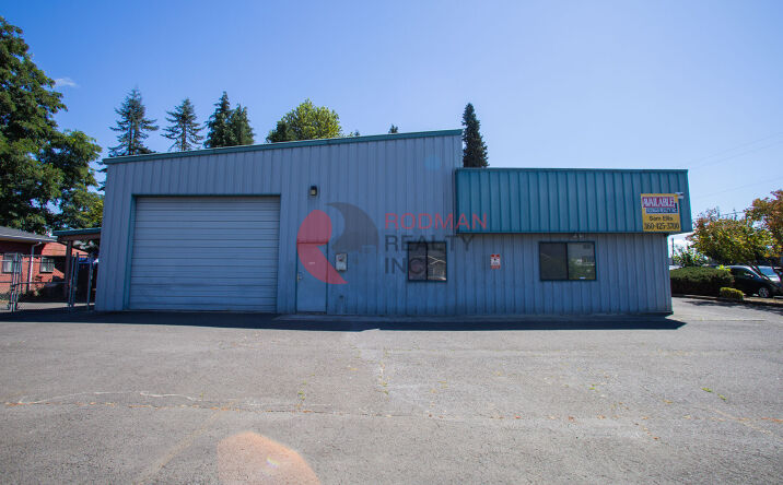 Pictures of Retail, Office property located at 603 Royal St, Kelso, WA 98626 for lease - image #1