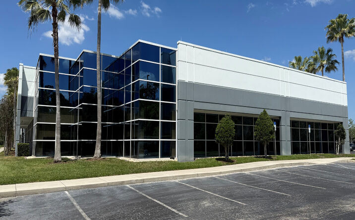 Pictures of Office property located at 2501 Discovery Drive, Orlando, FL 32826 for lease - image #1