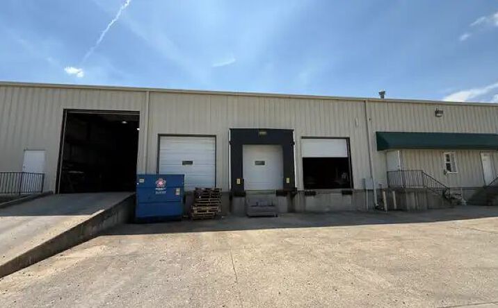 Pictures of Industrial property located at 375 Beech Grv Rd, Shepherdsville, KY 40165 for lease - image #1
