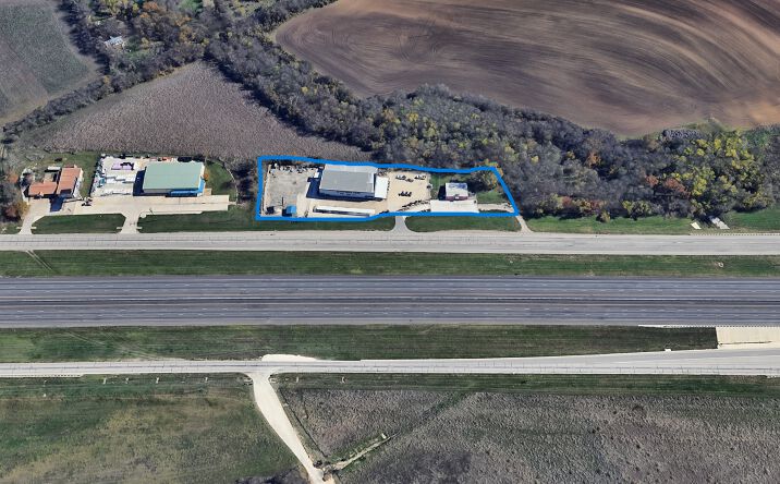 Pictures of Industrial property located at 6950 N IH 35 Service Rd, Georgetown, TX 78626 for lease - image #1