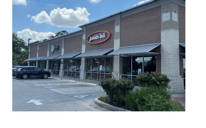Pictures of Retail property located at 280 N Business Interstate Hwy 35, New Braunfels, TX 78130 for lease - image #1