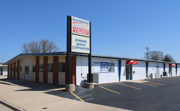 Pictures of Retail, Office, Restaurant property located at 223 N Seymour St, Fond du Lac, WI 54935 for lease - image #1