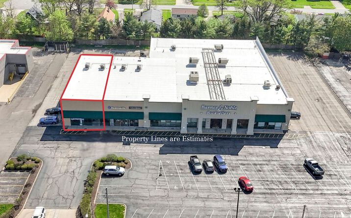 Pictures of Retail property located at 832 North Lexington-Springmill Road, Ontario, OH 44906 for lease - image #1
