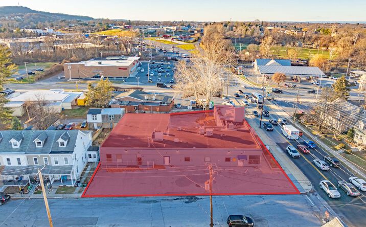 Pictures of Retail, Land property located at 400 W Lancaster Ave, Shillington, PA 19607 for lease - image #1
