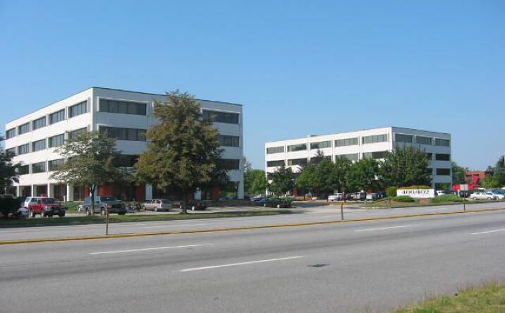Pictures of Office property located at 400 -402 Amherst Street, Nashua, NH 03063 for sales - image #1