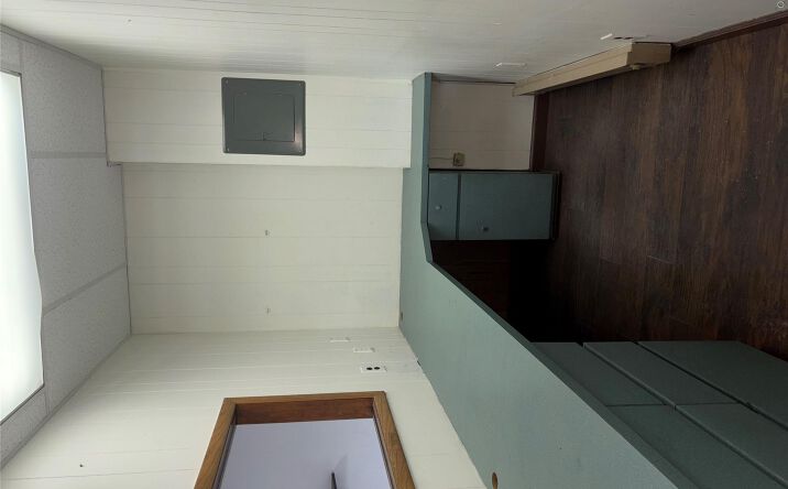 Pictures of Office property located at 145 New Hyde Park Road 139, Hempstead, NY 11010 for lease - image #1