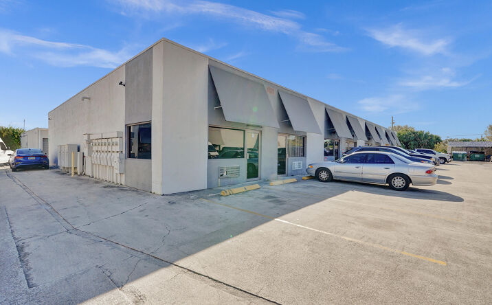 Pictures of Office, Retail, Special Purpose, Industrial property located at 1520 Latham Road 2, West Palm Beach, FL 33409 for lease - image #1