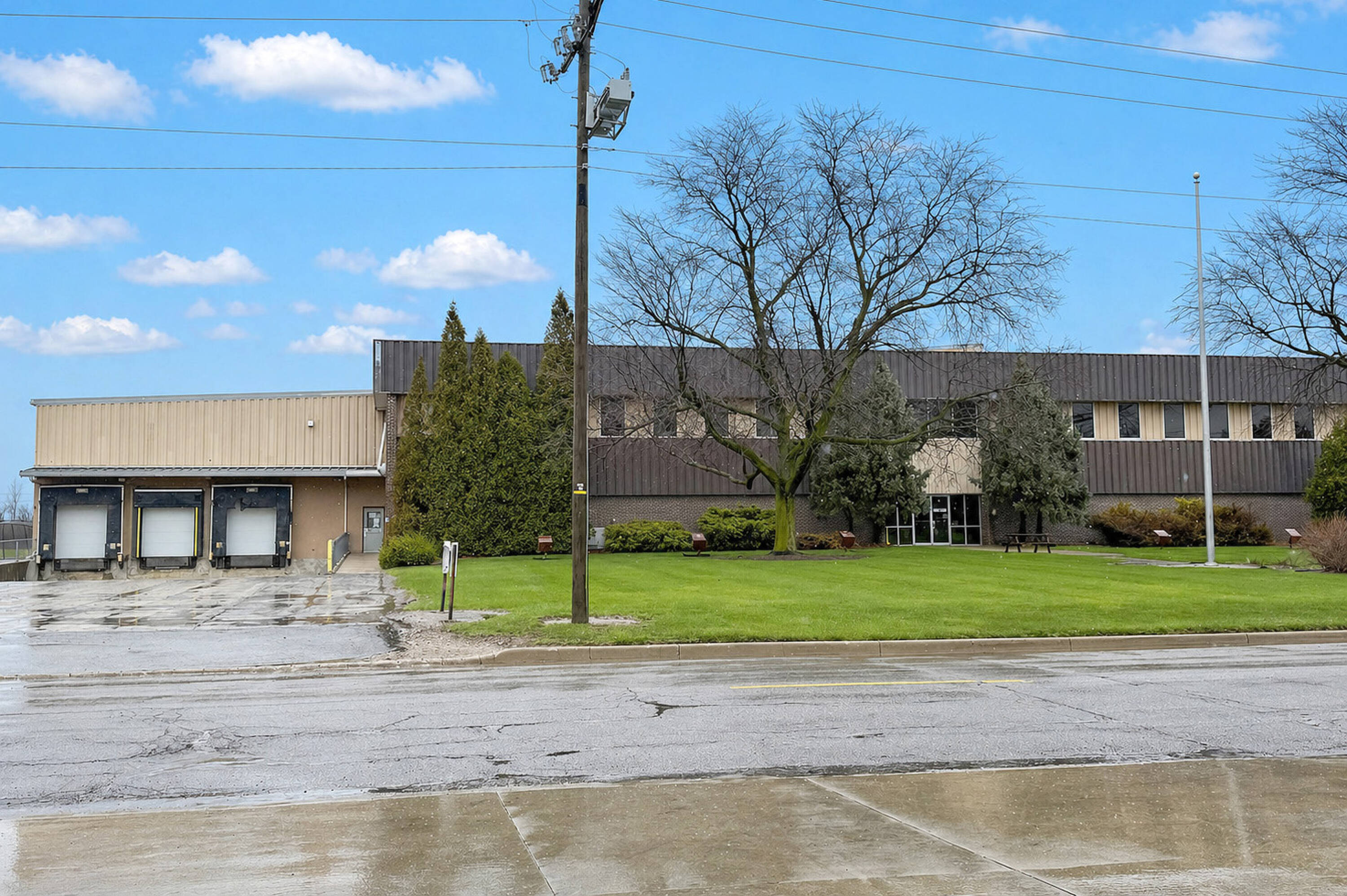 2100 Cedar St, Fremont, OH 43420