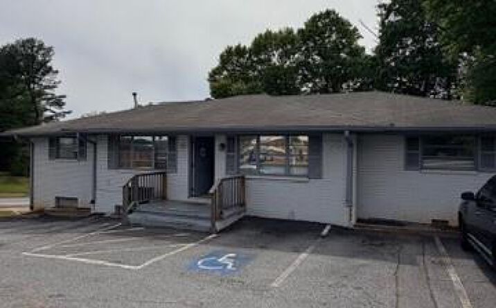 Pictures of Office property located at 2417 Candler Road, Decatur, GA 30032 for lease - image #1