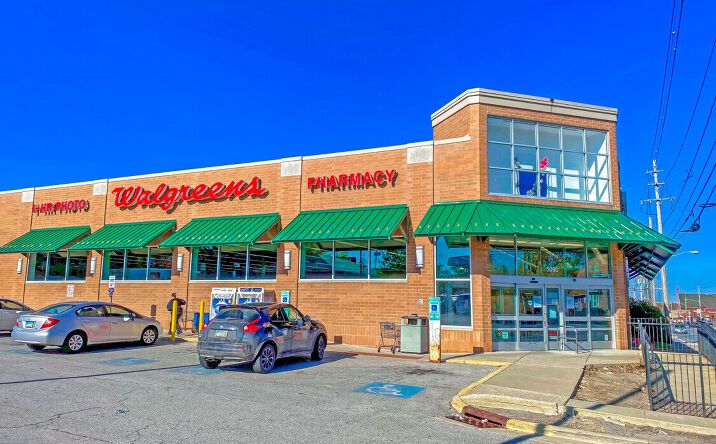 Pictures of Retail property located at 5090 Turney Road, Garfield Heights, OH 44125 for lease - image #1