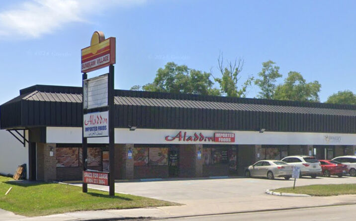 Pictures of Retail, Office, Restaurant property located at 5050 Sunbeam Rd, Jacksonville, FL 32257 for lease - image #1