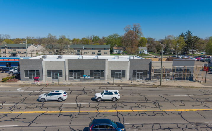 Pictures of Retail, Office, Special Purpose property located at 31268 Ford Road, Garden City, MI 48135 for lease - image #1