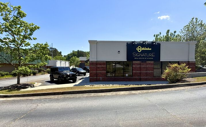 Pictures of Office property located at 3149 Atlanta Hwy, Suites A & B, Athens, GA 30606 for lease - image #1