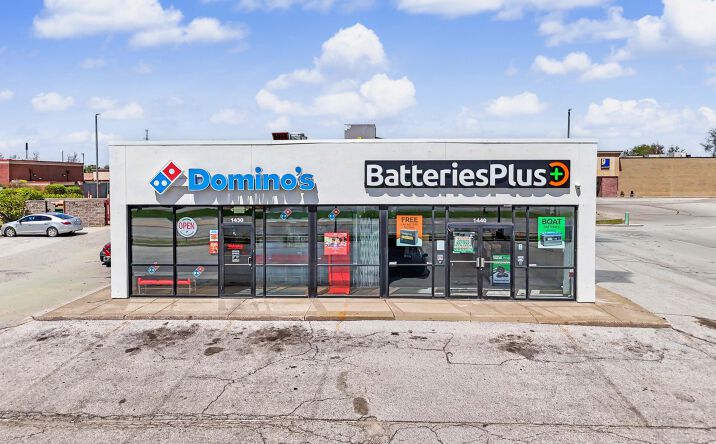 Pictures of Retail property located at 1450 East Army Post Road, Des Moines, IA 50320 for lease - image #1