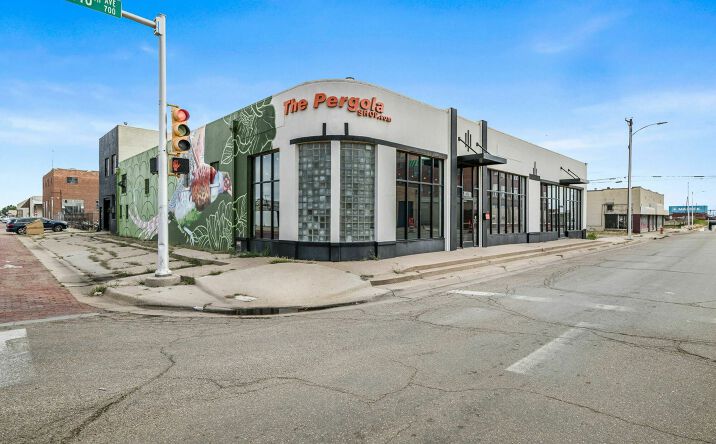 Pictures of Retail, Office, Industrial property located at 701 10th SE, Amarillo, TX 79101 for lease - image #1