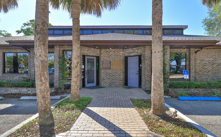 Pictures of Office property located at 4 OLD KINGS RD N, PALM COAST, FL 32137 for lease - image #1
