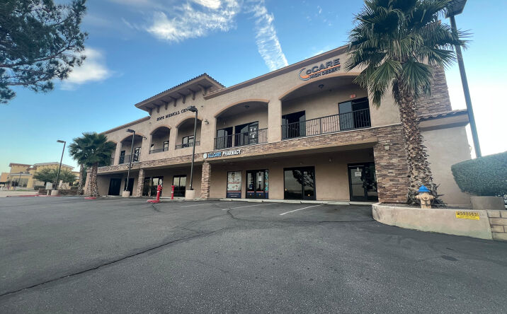 Pictures of Office, Special Purpose property located at 12998 Hesperia Road, Victorville, CA 92395 for lease - image #1