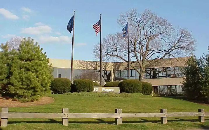 Pictures of Office property located at 700 Fairfield Avenue, Stamford, CT 06902 for lease - image #1