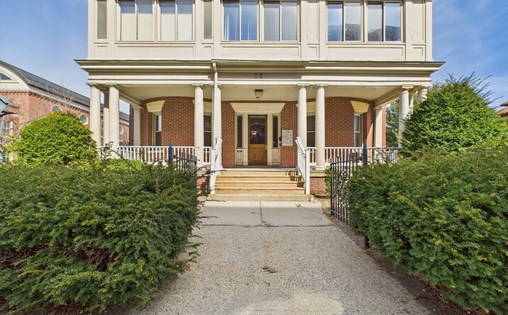 Pictures of Office property located at 73 Chestnut Street, Springfield, MA 01103 for lease - image #1