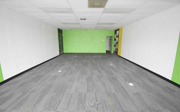 Pictures of Retail, Office property located at 1119 S Broadway, La Porte, TX 77571 for lease - image #1