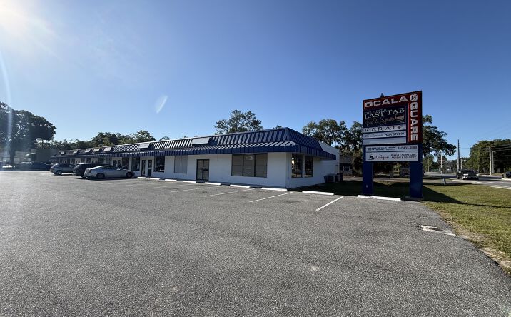 Pictures of Retail property located at 3602 Northeast 8th Place, Ocala, FL 34470 for lease - image #1