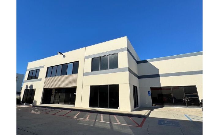 Pictures of Industrial property located at 14141 Covello St, Bldg 9, Unit 9D, Van Nuys, CA 91405 for lease - image #1