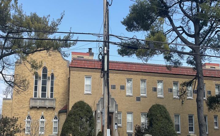 Pictures of Office, Special Purpose property located at 3305 Country Club Road, New York City, NY 10465-1252 for lease - image #1