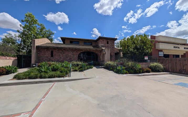 Pictures of Office property located at 7154 Magnolia Ave, Riverside, CA 92504 for lease - image #1