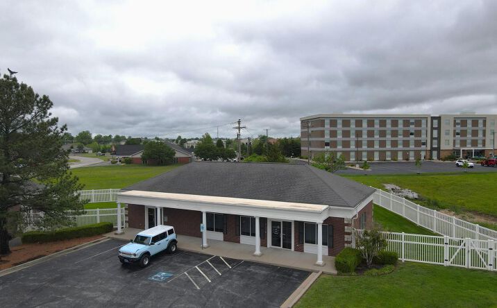 Pictures of Office property located at 3115 Arizona Avenue, Joplin, MO 64804 for lease - image #1