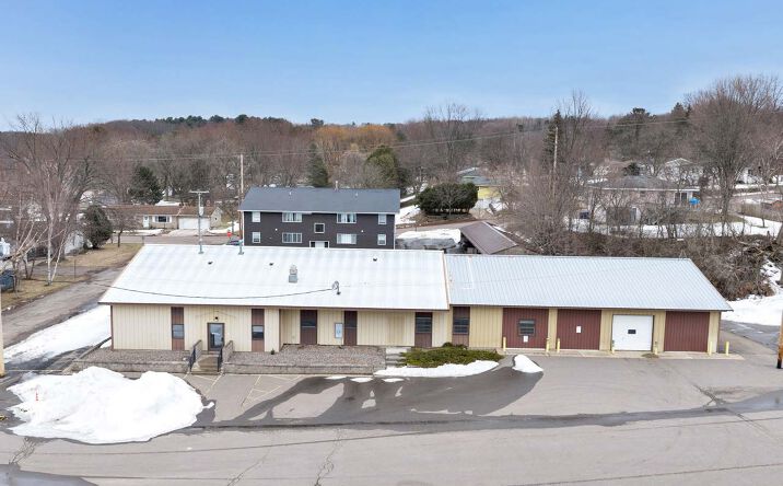 Pictures of Office, Industrial property located at 911 E Thomas St, Wausau, WI 54403 for lease - image #1