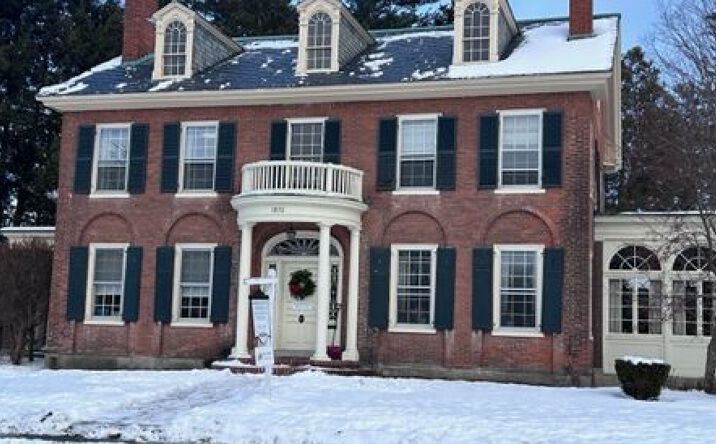 Pictures of Office property located at 29 School St, Lebanon, NH 03766 for lease - image #1