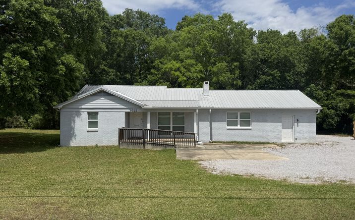 Pictures of Office, Special Purpose property located at 8245 Spanish Fort Boulevard, Spanish Fort, AL 36527 for lease - image #1
