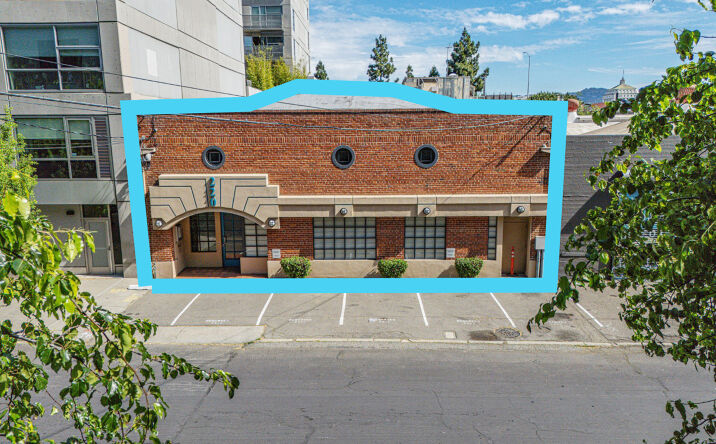 Pictures of Office property located at 220 4th Street, Oakland, CA 94607 for lease - image #1